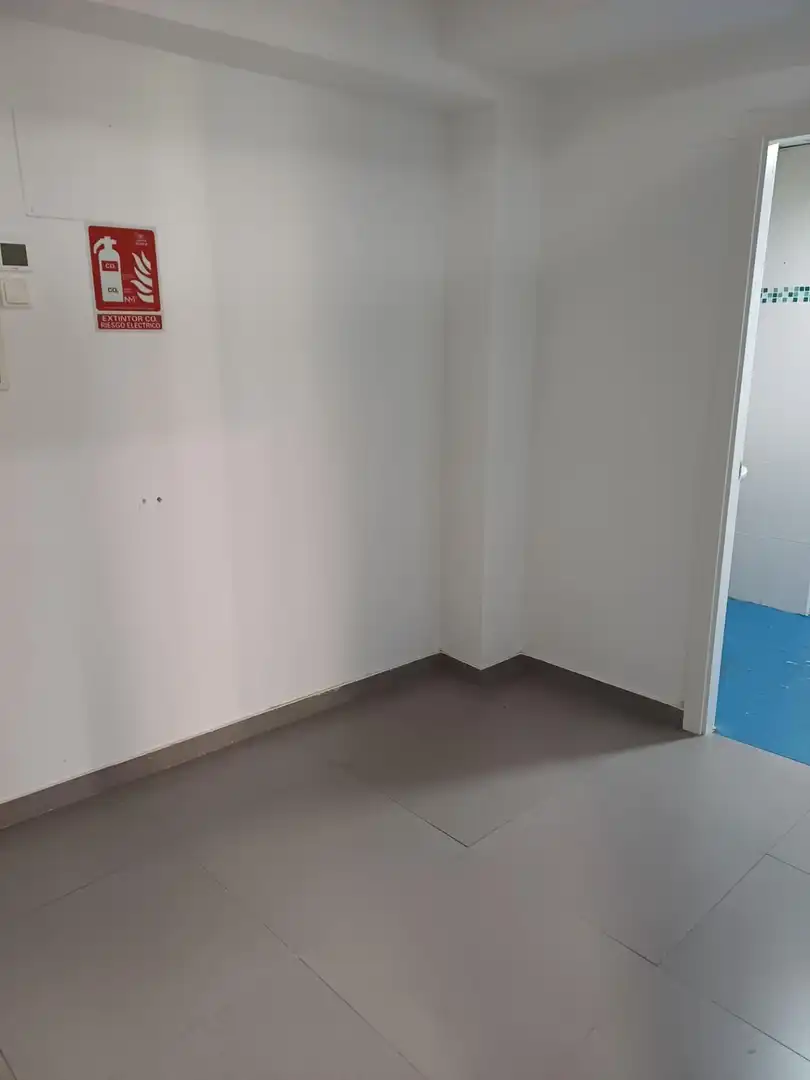 Business premises to rent in Calle duc carles de borja 14, imagen 13