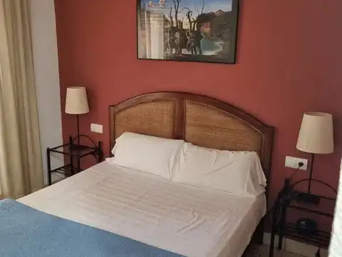Habitación de Edificio en venta en Palamós