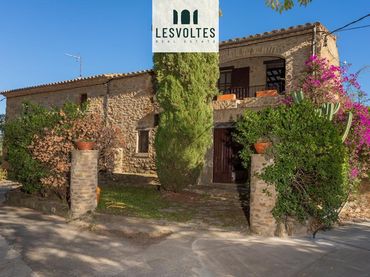House with garden for sale in ELS MASOS - CARRER RAVAL
