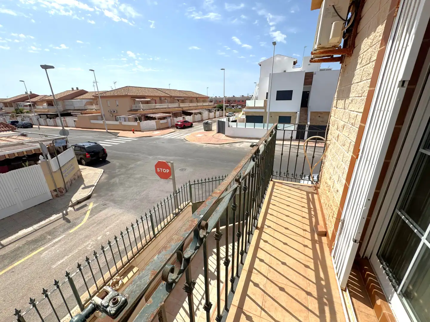 Vista exterior de Casa o chalet en venta en San Pedro del Pinatar con Aire acondicionado, Terraza y Amueblado