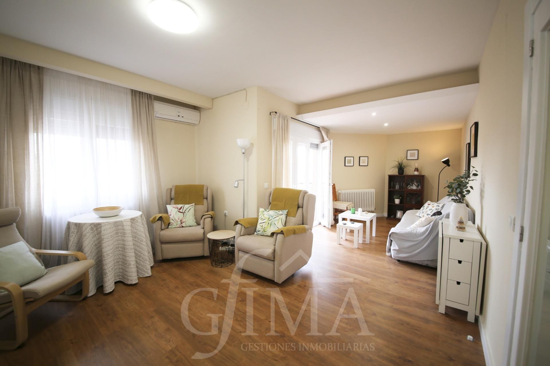 Living room of Flat for sale in Tomelloso  with Air Conditioner, Heating and Terrace