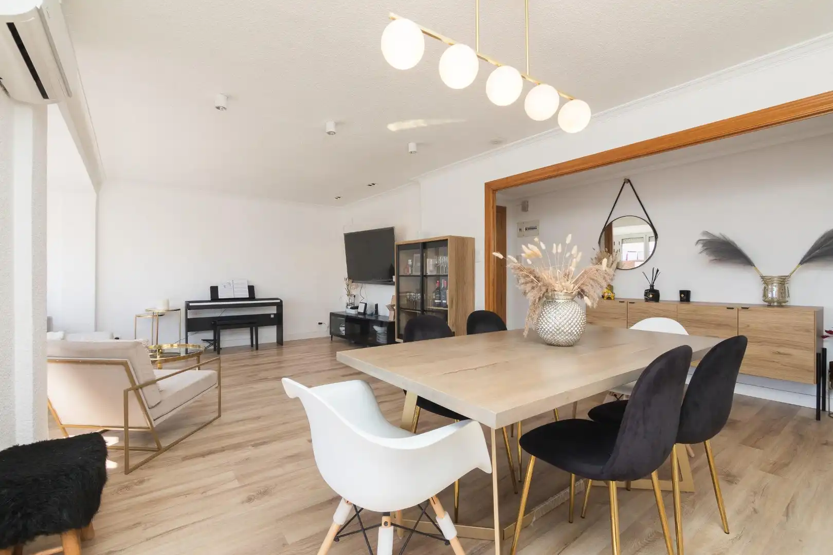 Comedor de Piso en venta en Elche / Elx con Aire acondicionado y Balcón