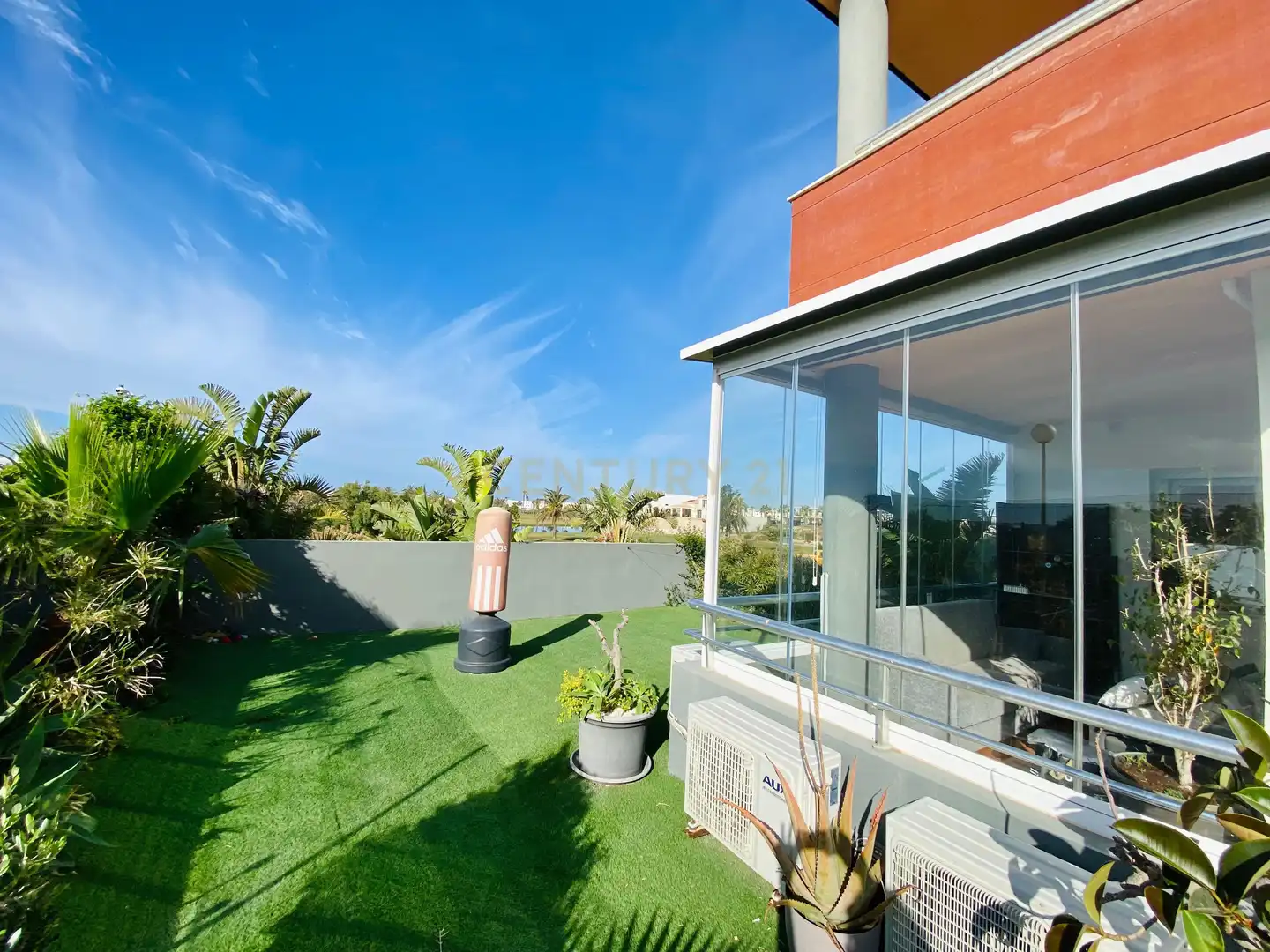 Terraza de Apartamento en venta en El Ejido con Jardín privado