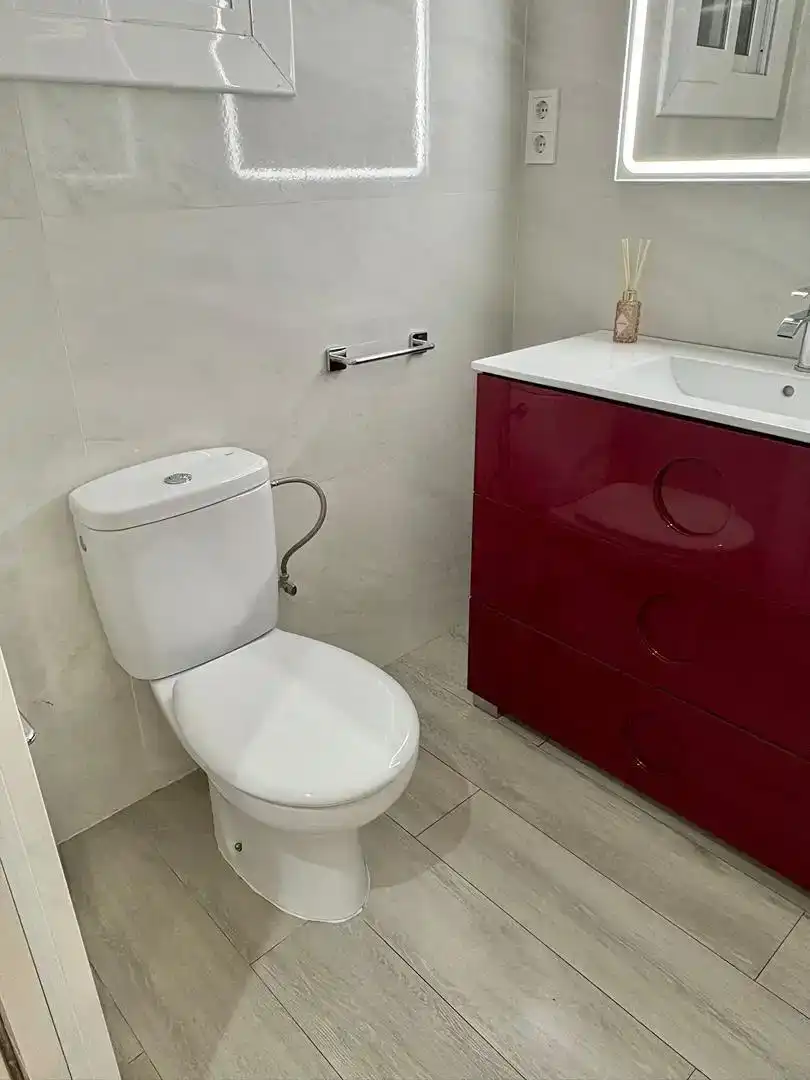 Bathroom of Flat for sale in Tortosa  with Air Conditioner and Balcony