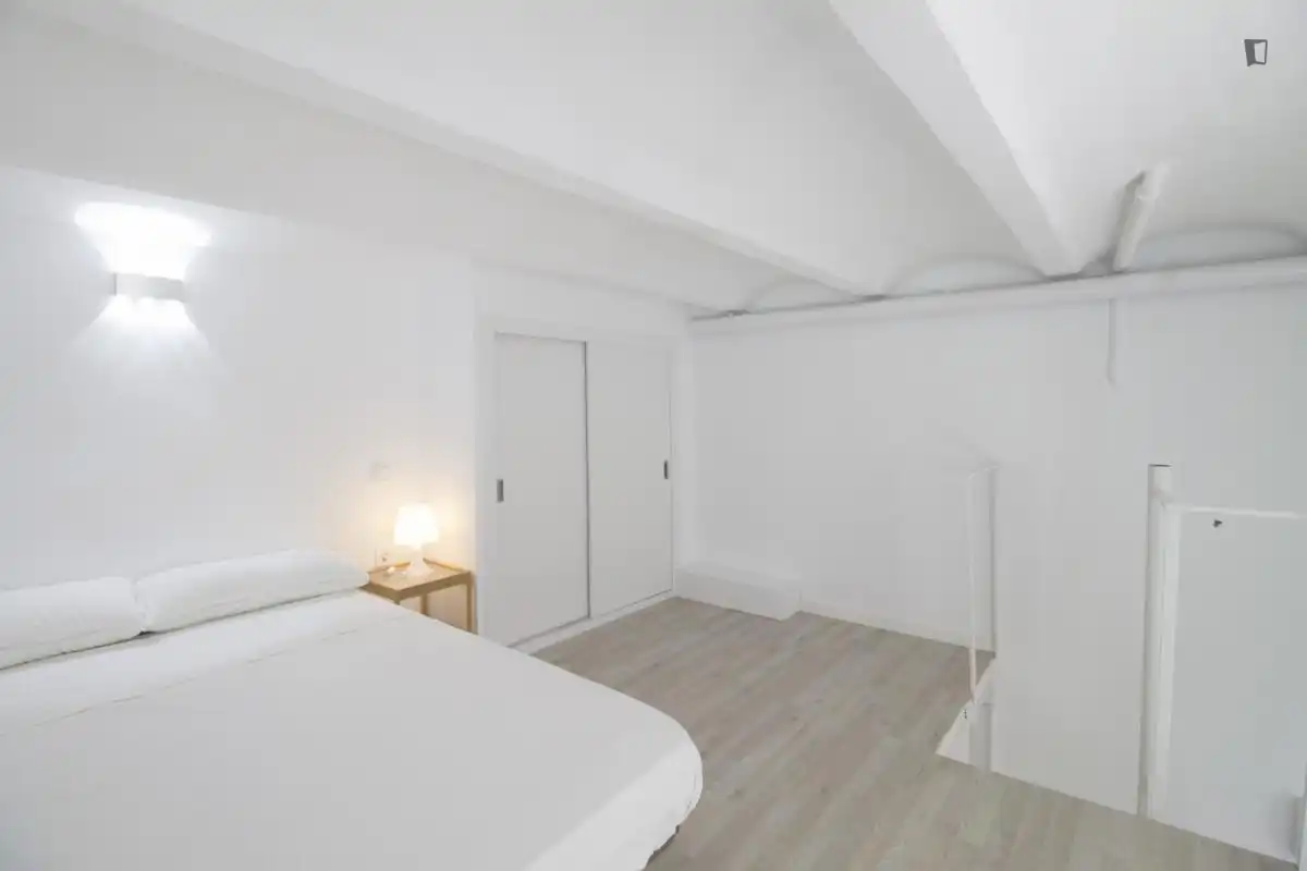 Study for rent in Pradolongo