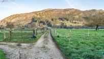 Vista exterior de Casa o xalet en venda en San Felices de Buelna amb Calefacció, Jardí privat i Traster