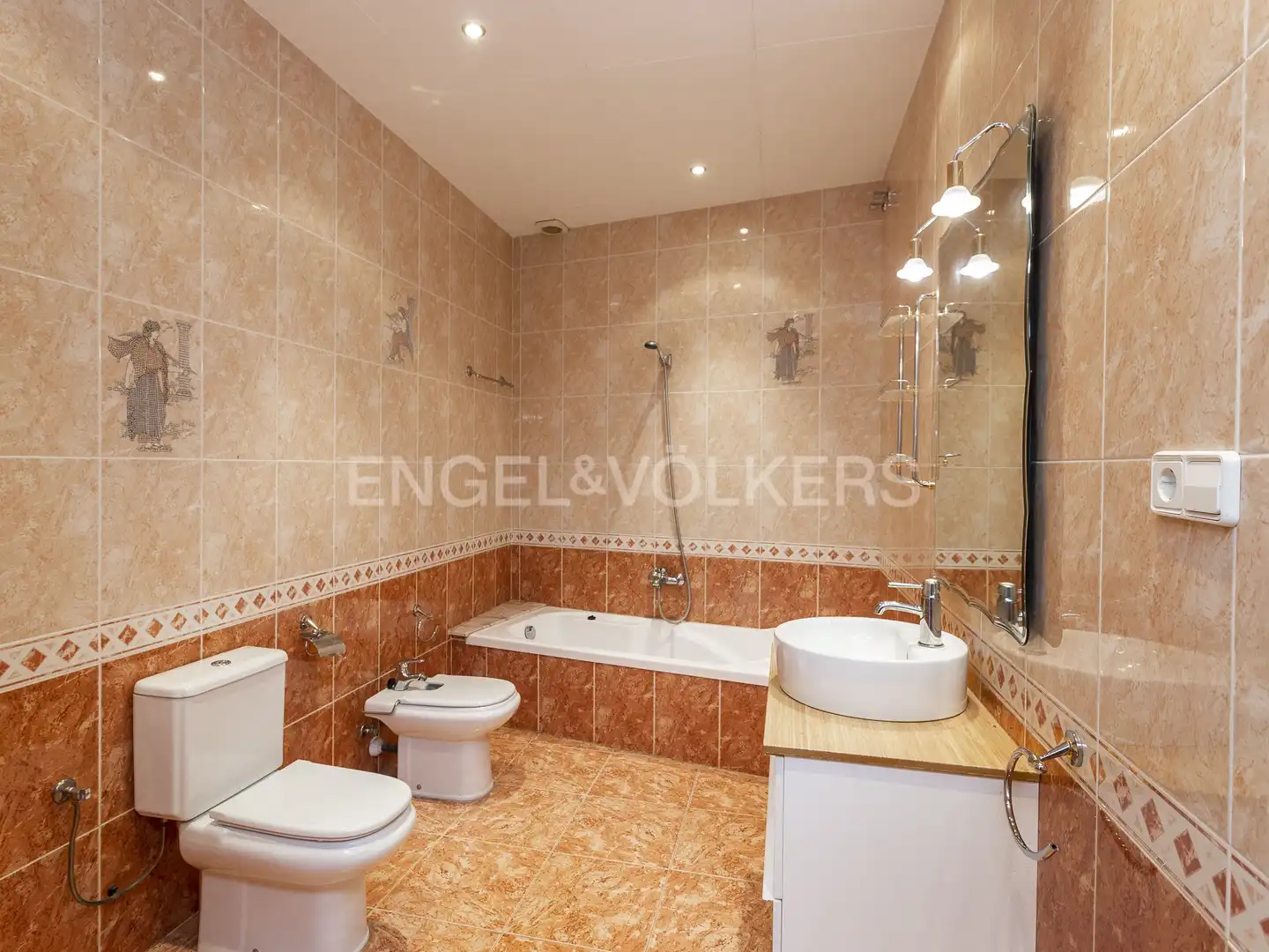 Baño de Casa adosada en venta en Albinyana con Calefacción y Terraza