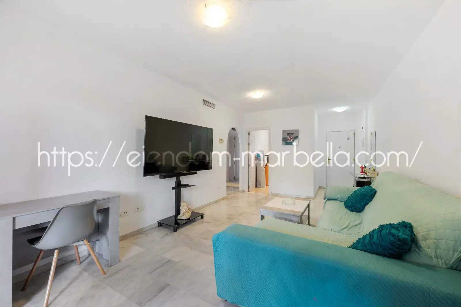 Wohnzimmer von Wohnungen zum Verkauf in Marbella mit Klimaanlage, Terrasse und Möbliert