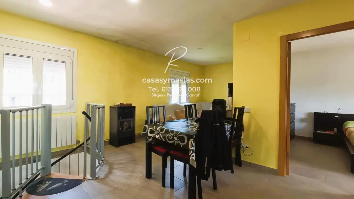 Comedor de Edificio en venta en Mediona