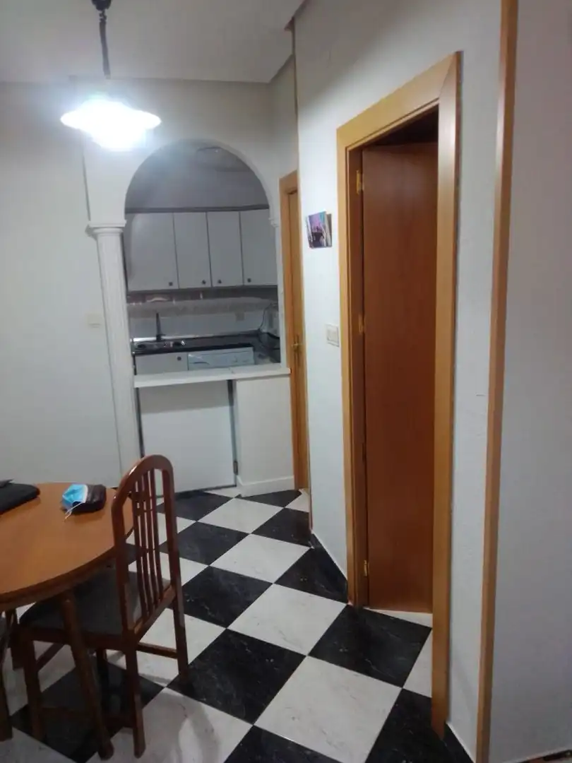 Apartment with lift to rent in Peñamefecit - Avda Barcelona, imagen 2