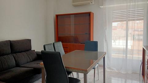 Foto 5 de Piso de alquiler en Avda de Madrid - Pº de la Estación, Jaén