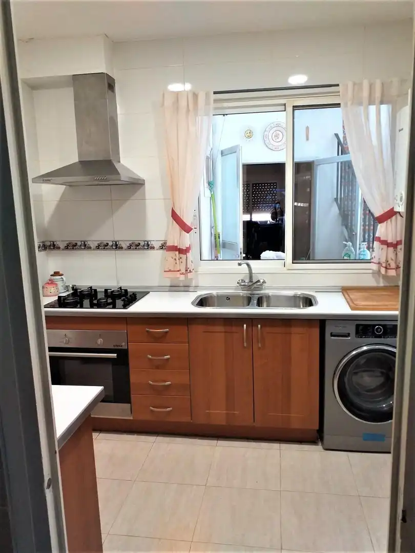 Cocina de Casa adosada en venta en Vinalesa con Aire acondicionado, Calefacción y Jardín privado