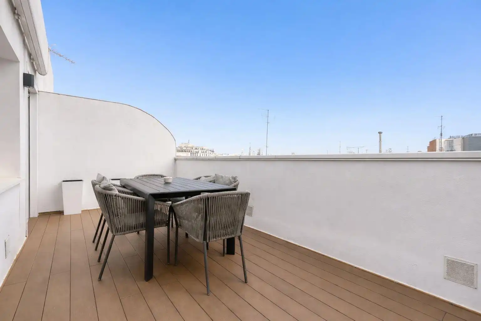 Terraza de Ático en venta en Madrid con Aire acondicionado, Calefacción y Terraza