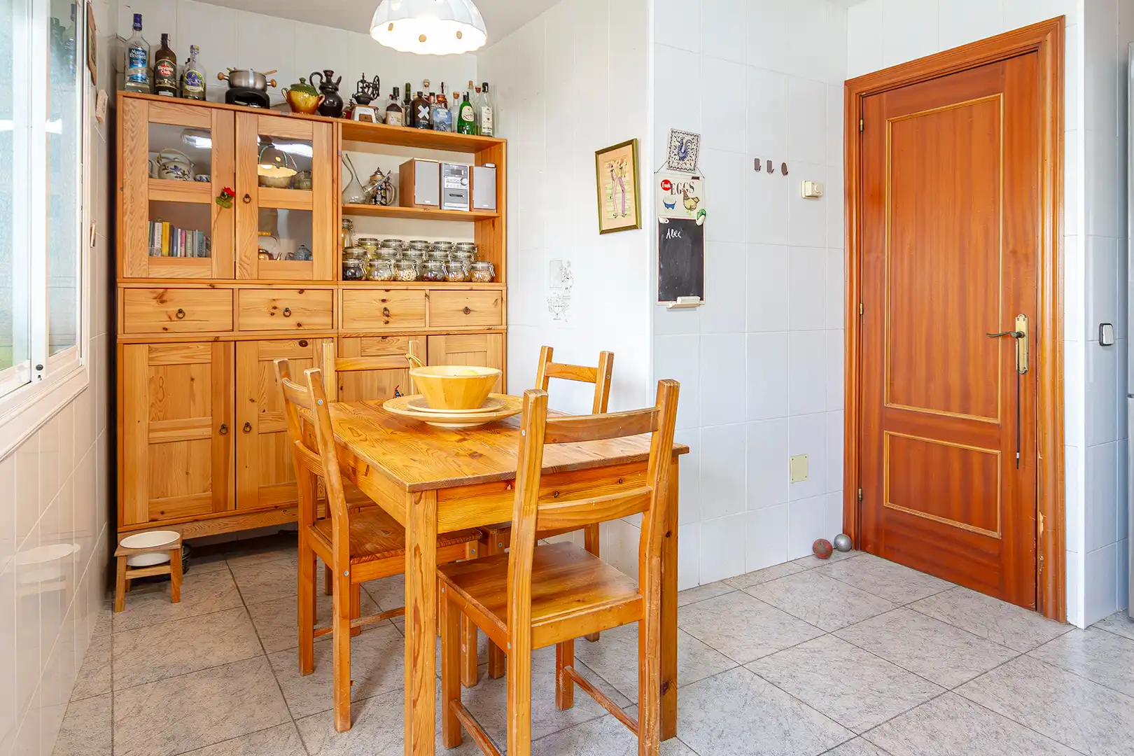 Menjador de Casa adosada en venda en Castellví de Rosanes amb Terrassa, Traster i Forn