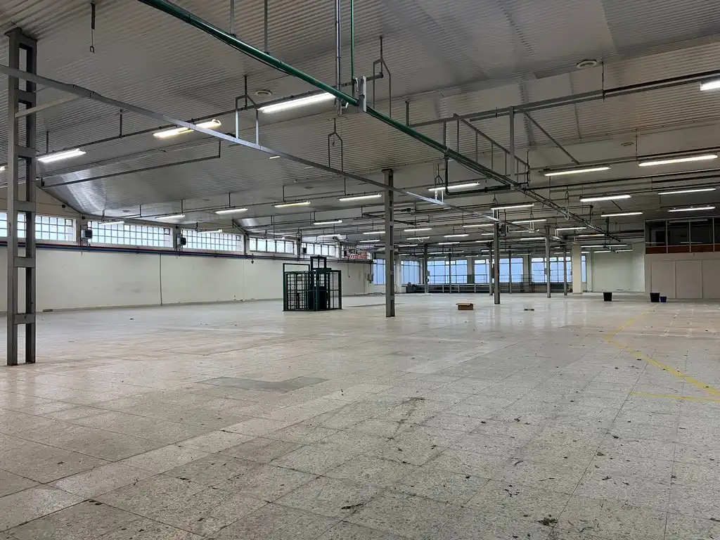 Nave industrial en venta en Arteixo con Calefacción