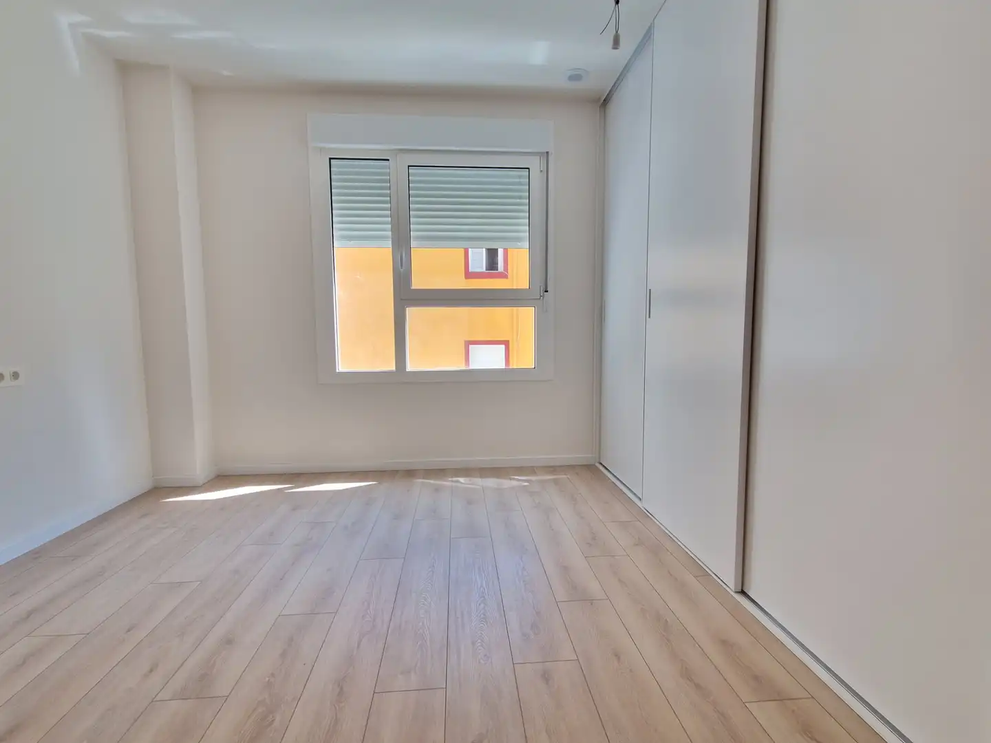 Dormitori de Pis en venda en Zaragoza amb Aire condicionat, Parquet i Terrassa