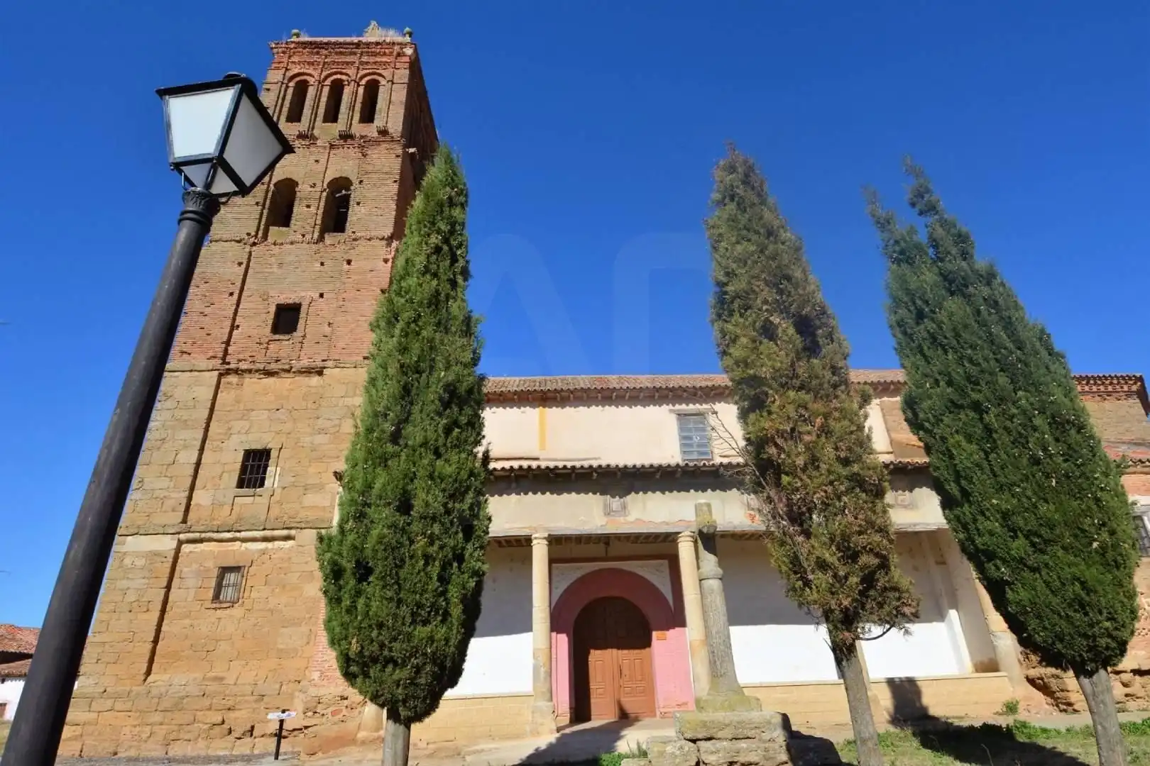 Vista exterior de Casa o xalet en venda en Villanueva del Campo amb Calefacció