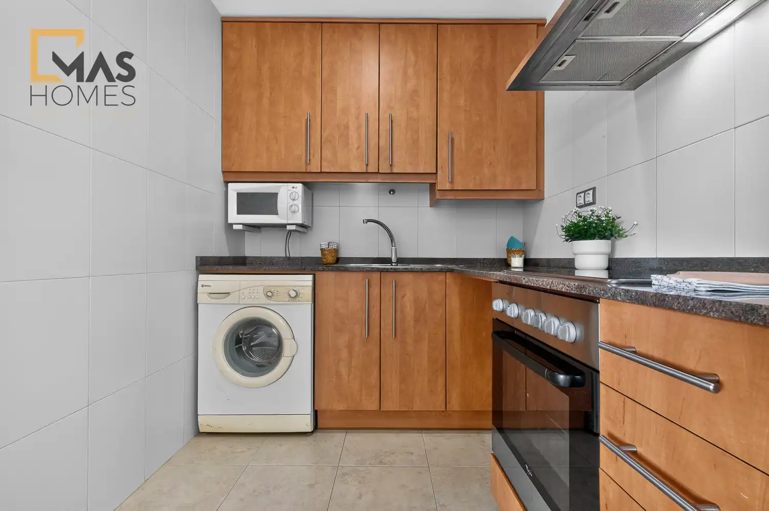 Cocina de Piso en venta en Terrassa con Aire acondicionado, Calefacción y Trastero