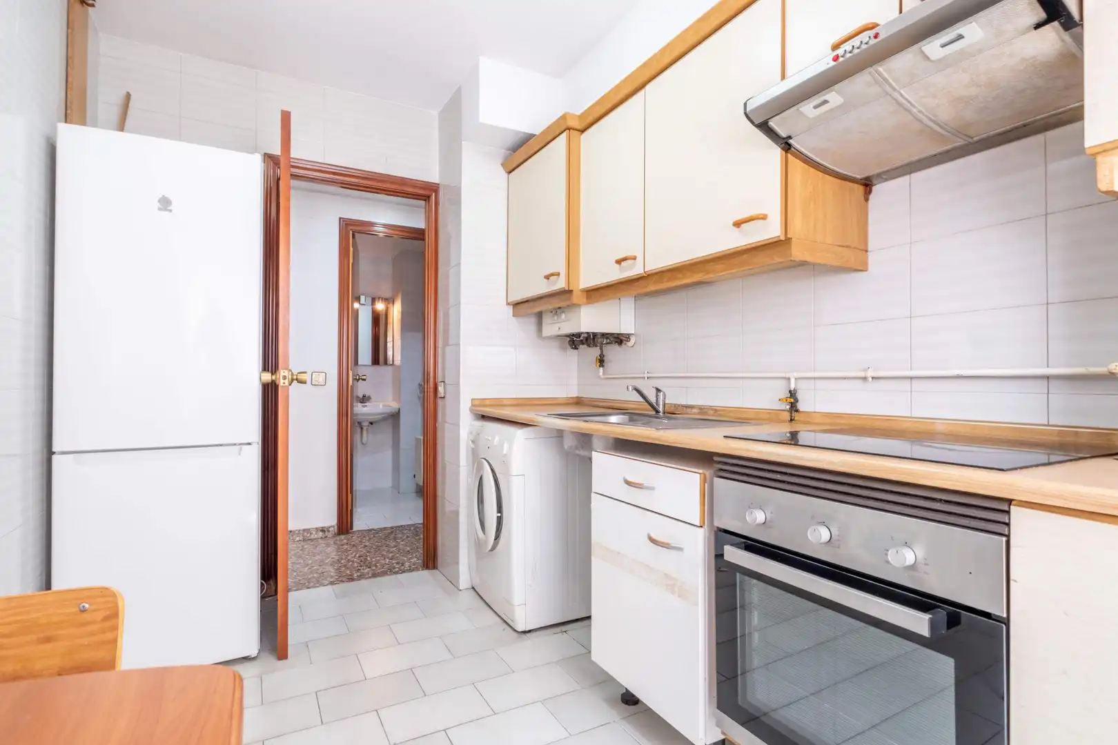 Küche von Wohnung zum Verkauf in Zaragoza mit Klimaanlage, Heizung und Terrasse