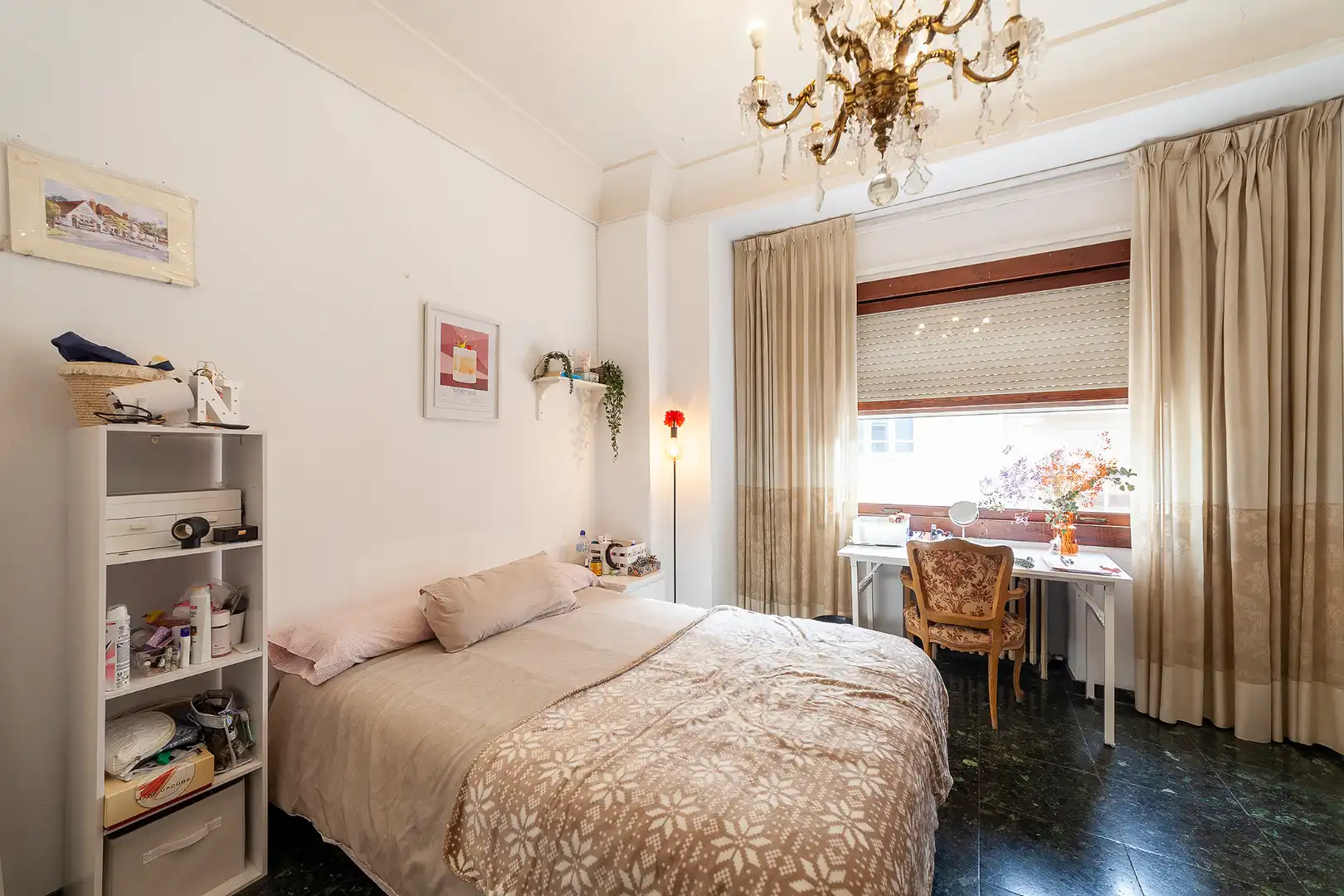 Flat with terrace for sale in Carrer de Navellos, imagen 9