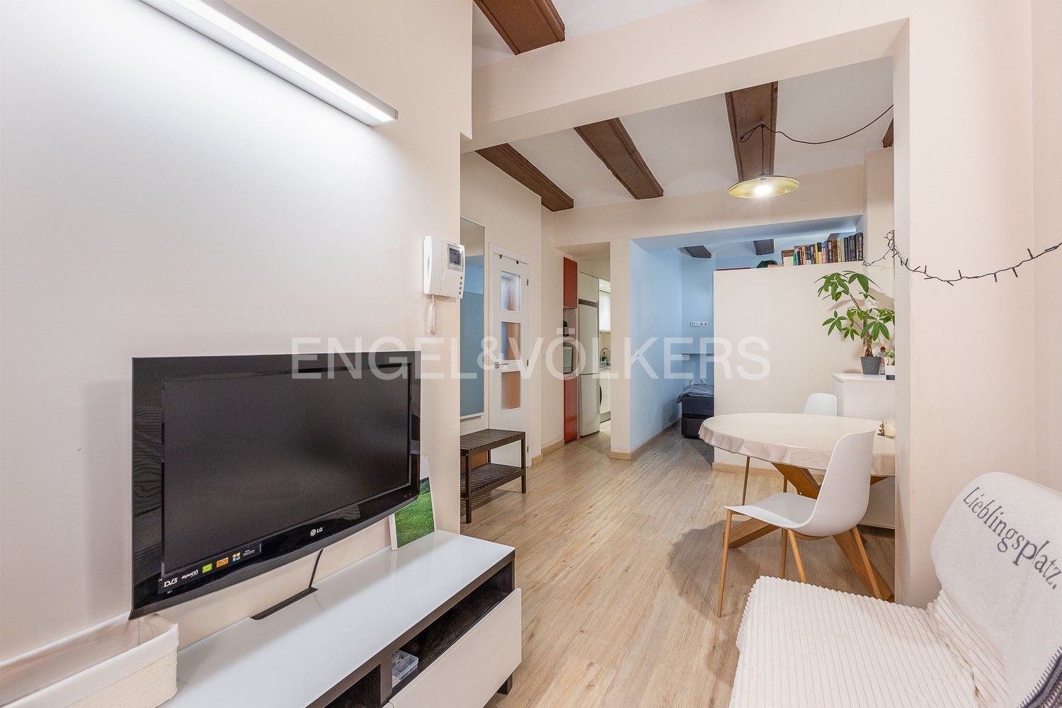 Sala d'estar de Apartament en venda en  Valencia Capital amb Aire condicionat, Calefacció i Balcó