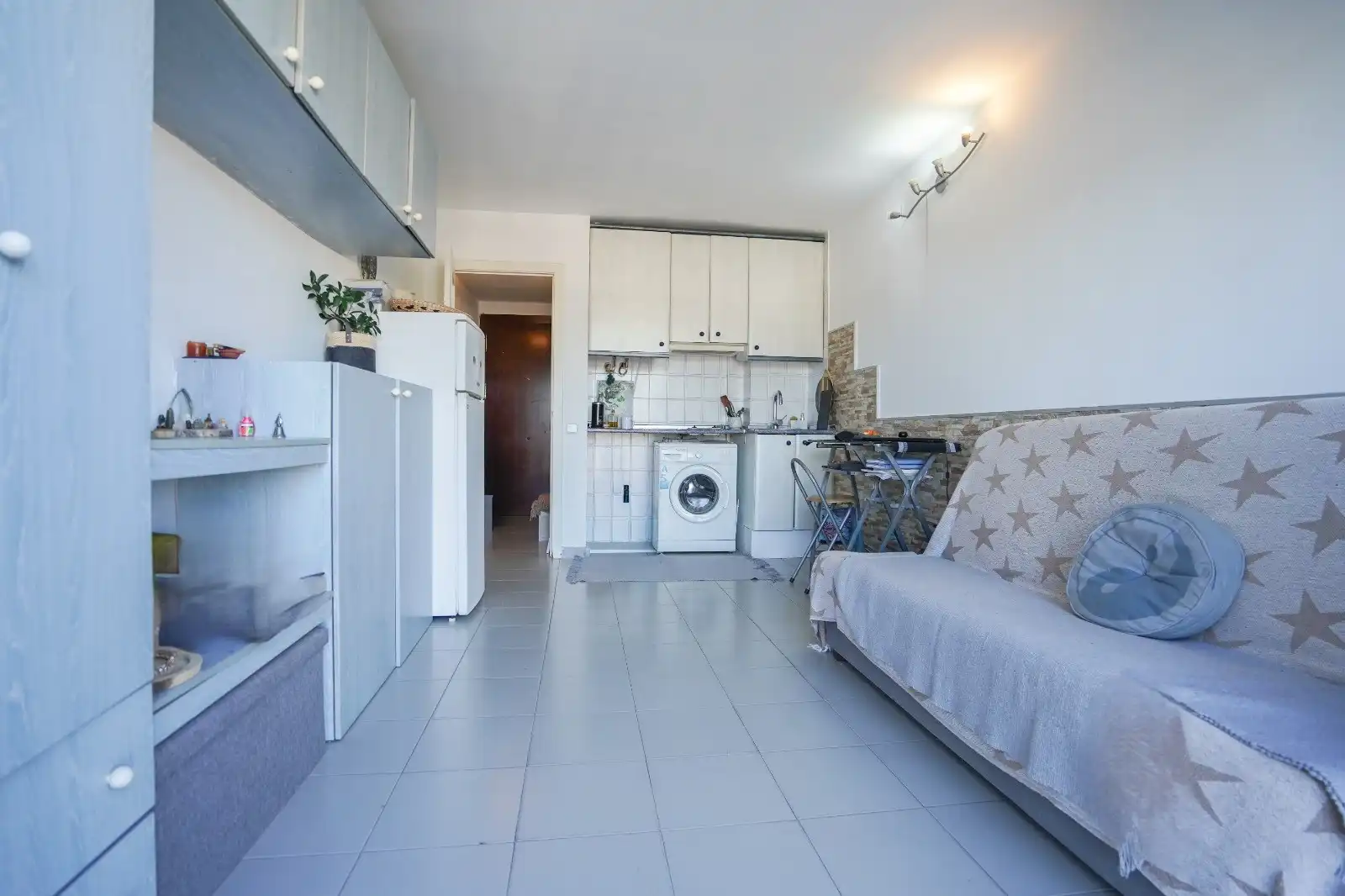 Appartement compact avec terrasse à vendre à Carrer del Vendrell 8, imagen 2