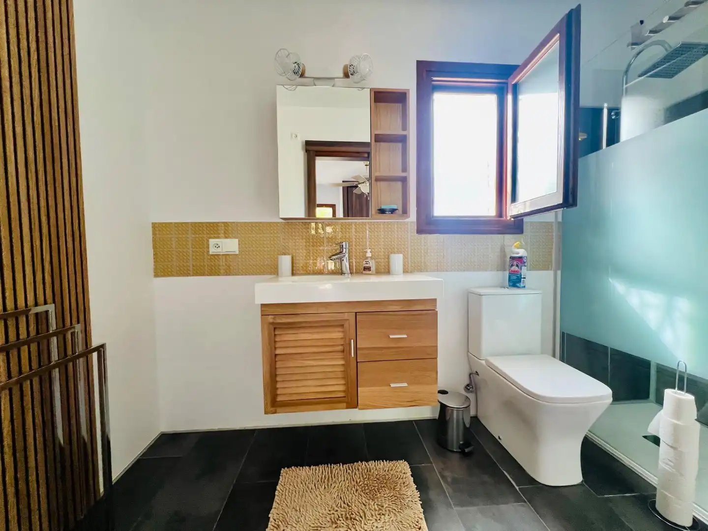 Baño de Casa o chalet en venta en L'Ampolla con Calefacción, Jardín privado y Terraza