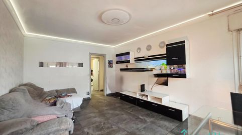 Foto 3 de Pis en venda a Avenida Verge Montserrat, Sagnier - Plaça de Catalunya, El Prat de Llobregat