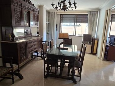 Piso con balcón en venta en Santa Marina