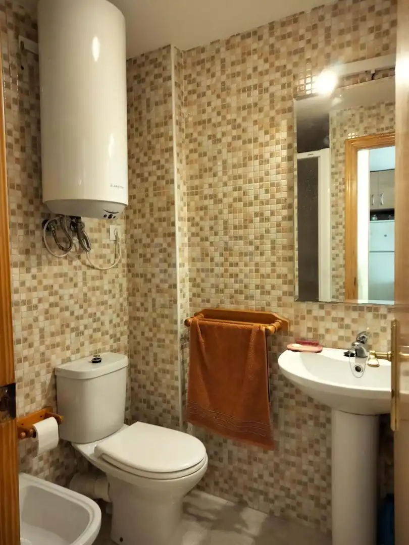 Bathroom of Duplexes for sale in Oropesa del Mar / Orpesa  with Heating