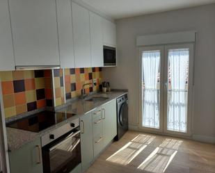 Kitchen of Flat to rent in Santiago de Compostela   with Heating, Furnished and Oven