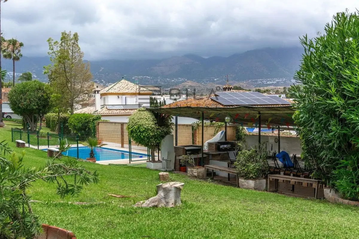 Maison mitoyenne avec piscine à vendre à El Lagarejo, imagen 3