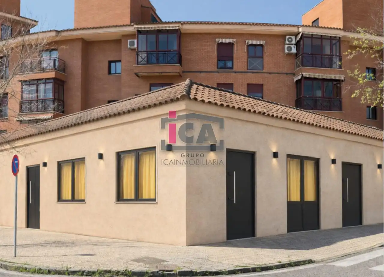 Vista exterior de Apartament en venda en Cáceres amb Aire condicionat i Calefacció