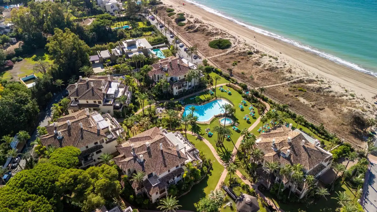 Piso con ascensor en venta en Río Real - Los Monteros, imagen 36