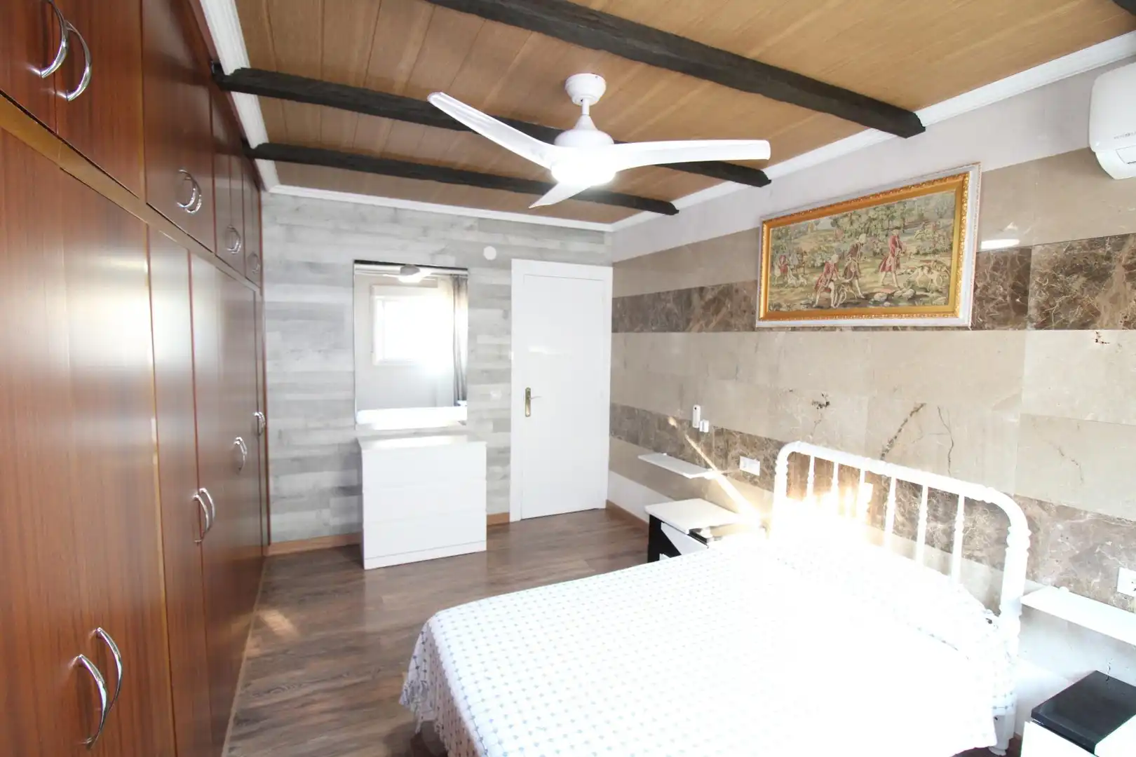 Habitación de Piso de alquiler en Murcia con Aire acondicionado