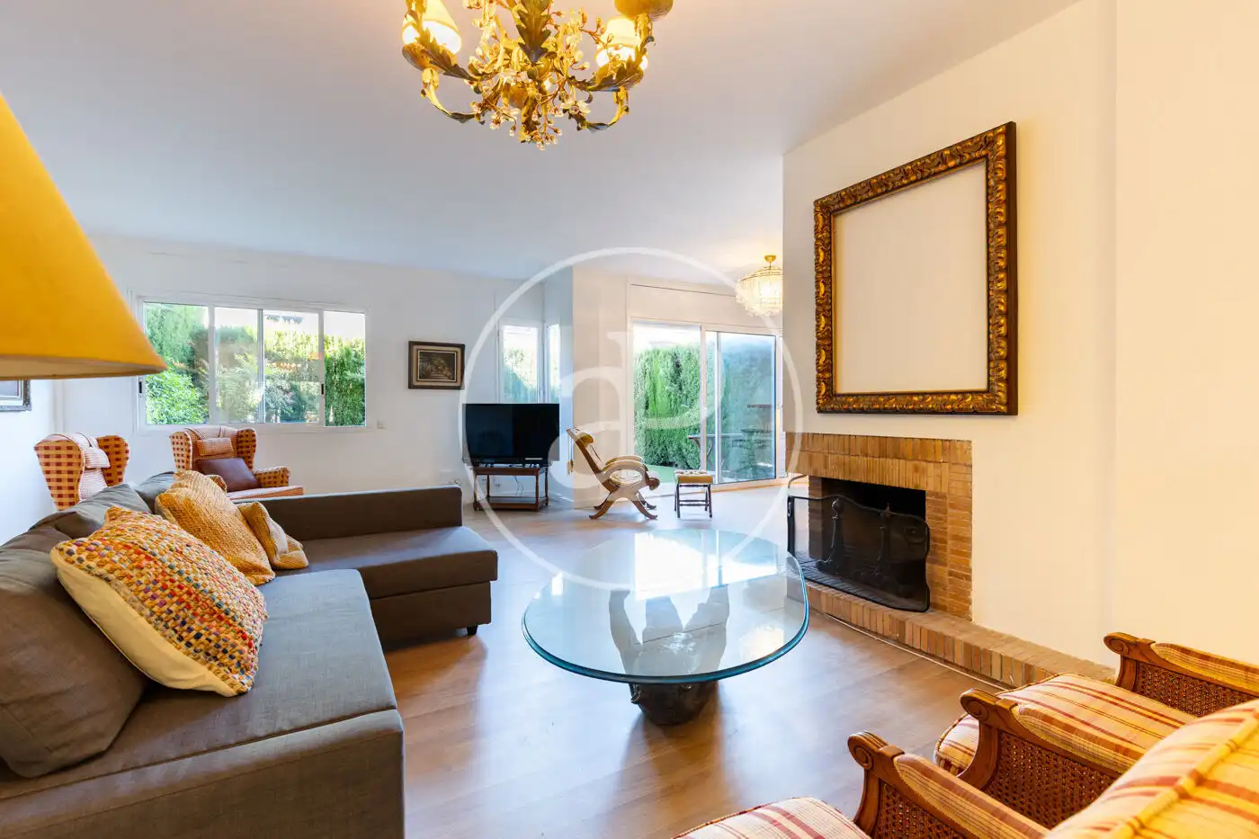 Living room of Detached homes for sale in Sant Cugat del Vallès  with Air Conditioner, Heating and Private garden