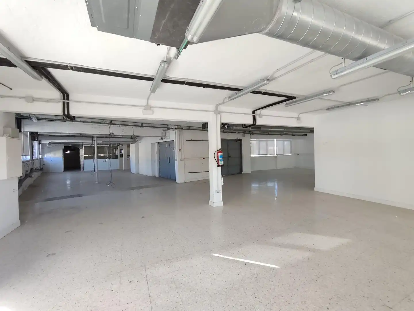 Local comercial en alquiler en Calle Bruno Mauricio Zabala, imagen 18