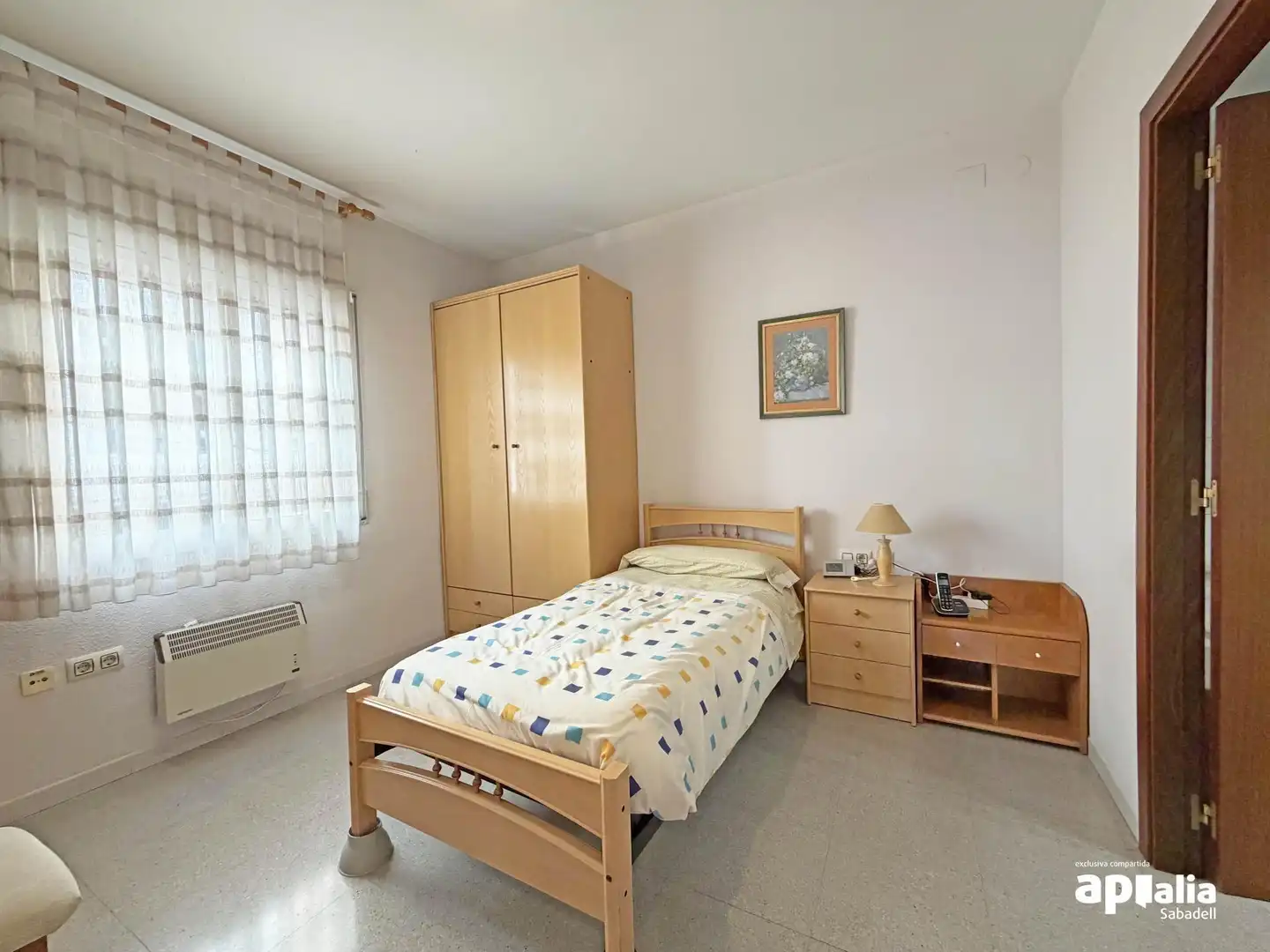 Habitación de Piso en venta en Sabadell con Calefacción y Balcón