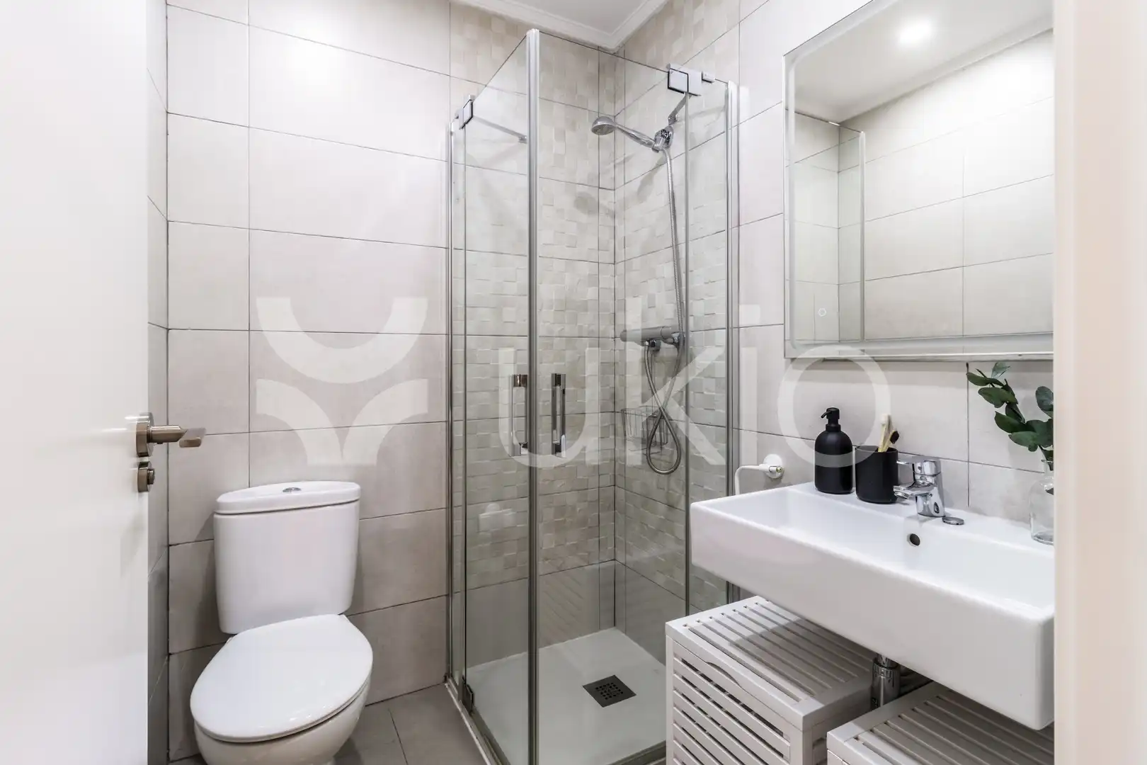 Badezimmer von Wohnungen zur Miete in Madrid mit Klimaanlage, Heizung und Möbliert