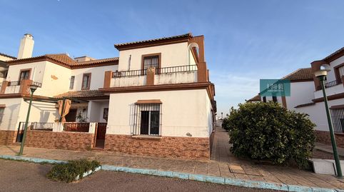 Foto 2 de Casa adosada en venta en Calle Variante Cc-431, 2, Alcalá del Río, Sevilla