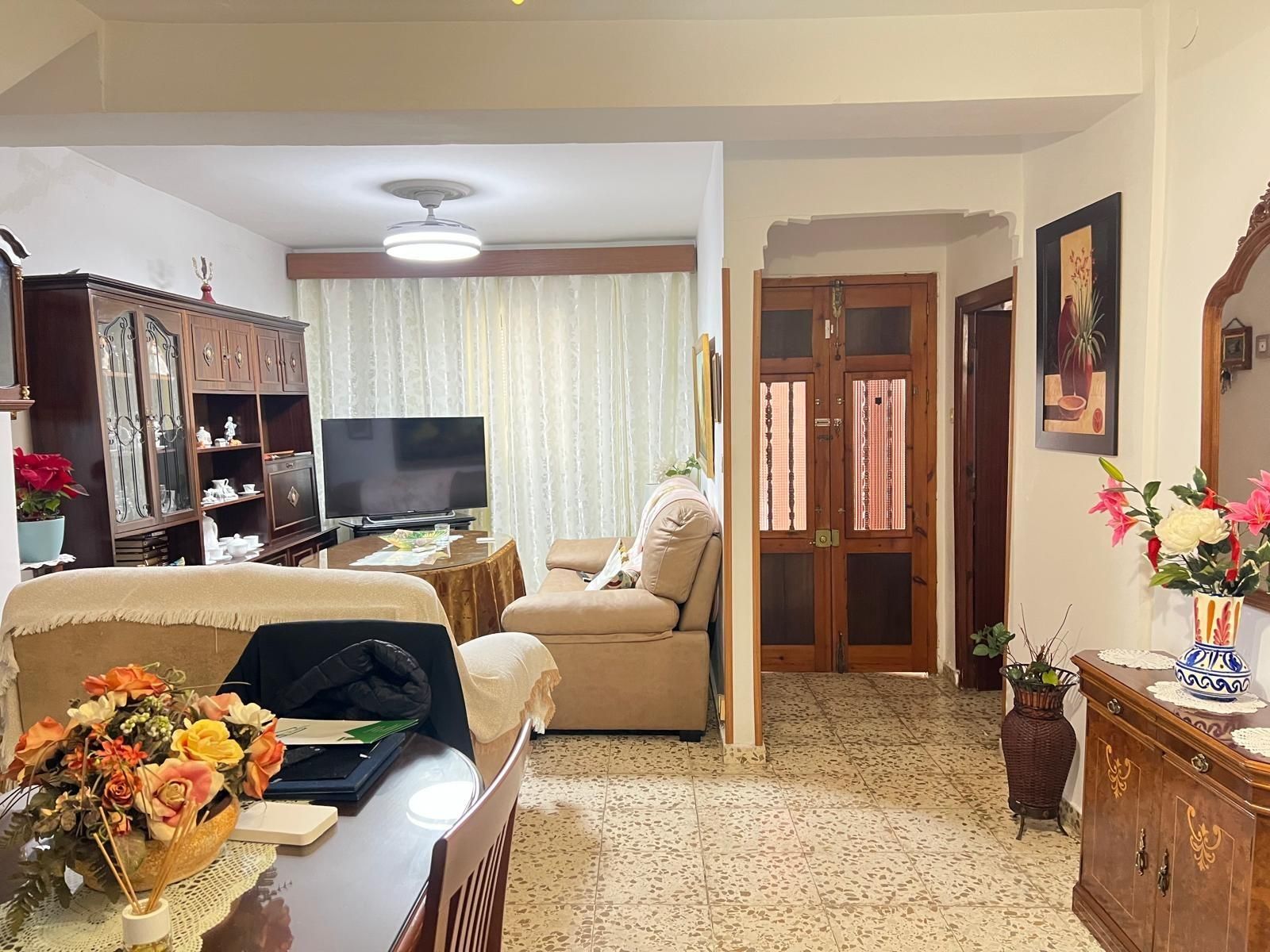Sala de estar de Casa o chalet en venta en Antequera con Aire acondicionado, Terraza y Trastero