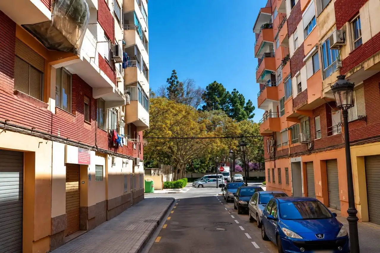 Vista exterior de Pis en venda en Valencia amb Aire condicionat, Calefacció i Moblat