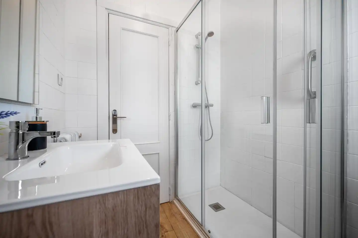 Baño de Piso en venta en Ávila con Calefacción y Terraza