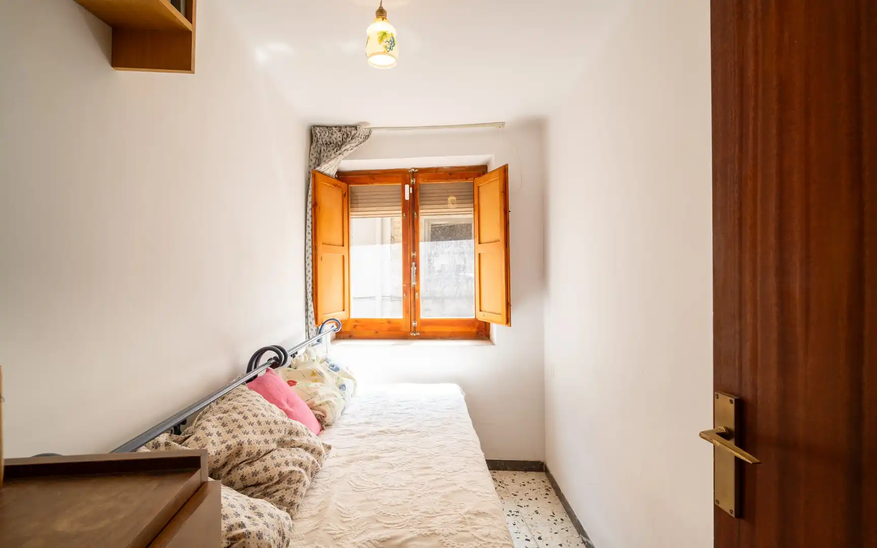 Habitación de Casa o chalet en venta en Vallmoll con Trastero, Amueblado y Balcón