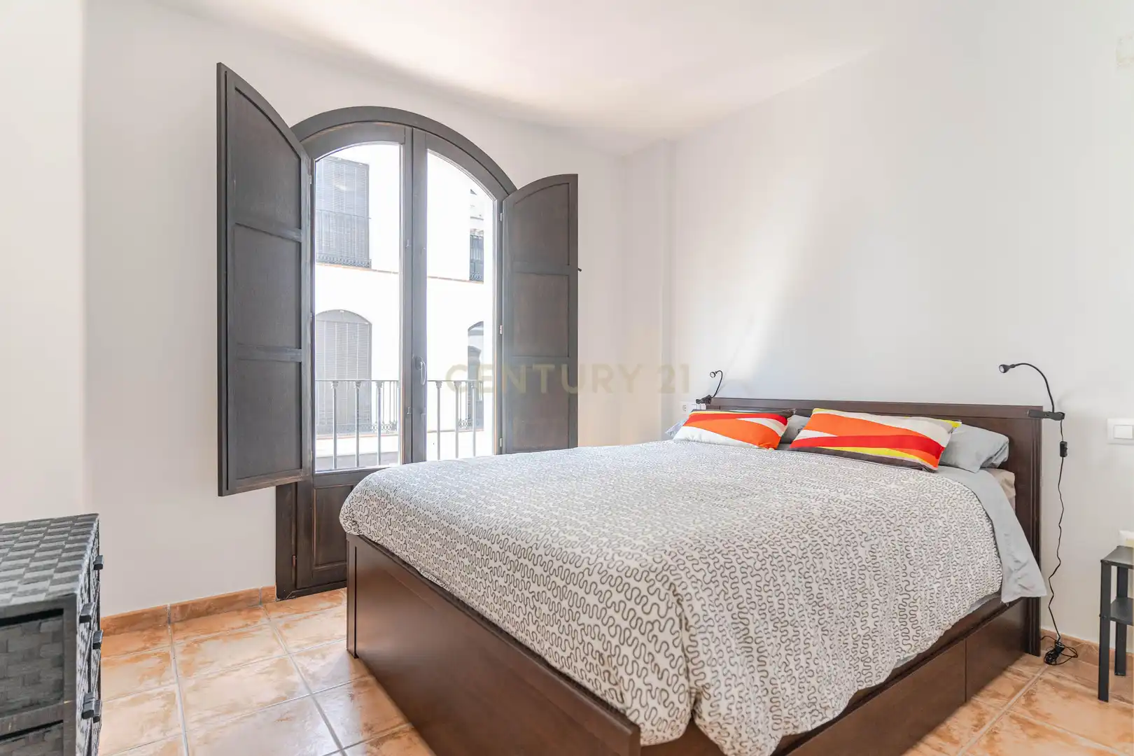 Dormitori de Apartament en venda en Vélez de Benaudalla amb Aire condicionat i Piscina comunitària