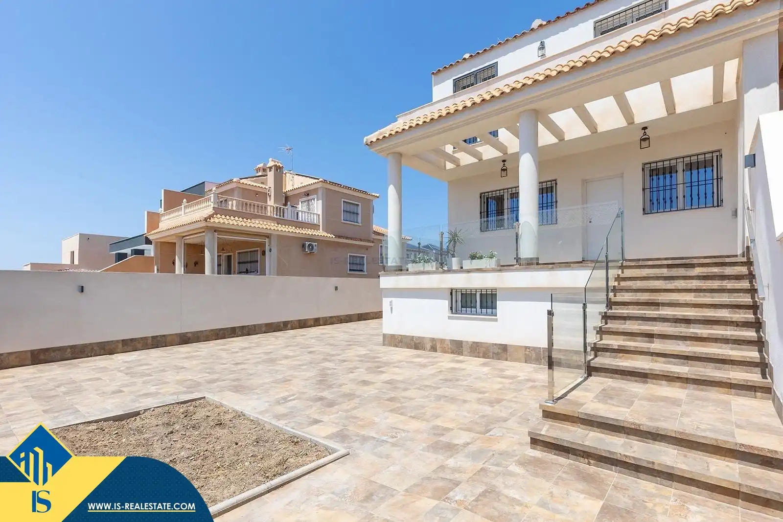 Chalet con jardín en venta en Nueva Torrevieja - Aguas Nuevas, imagen 2