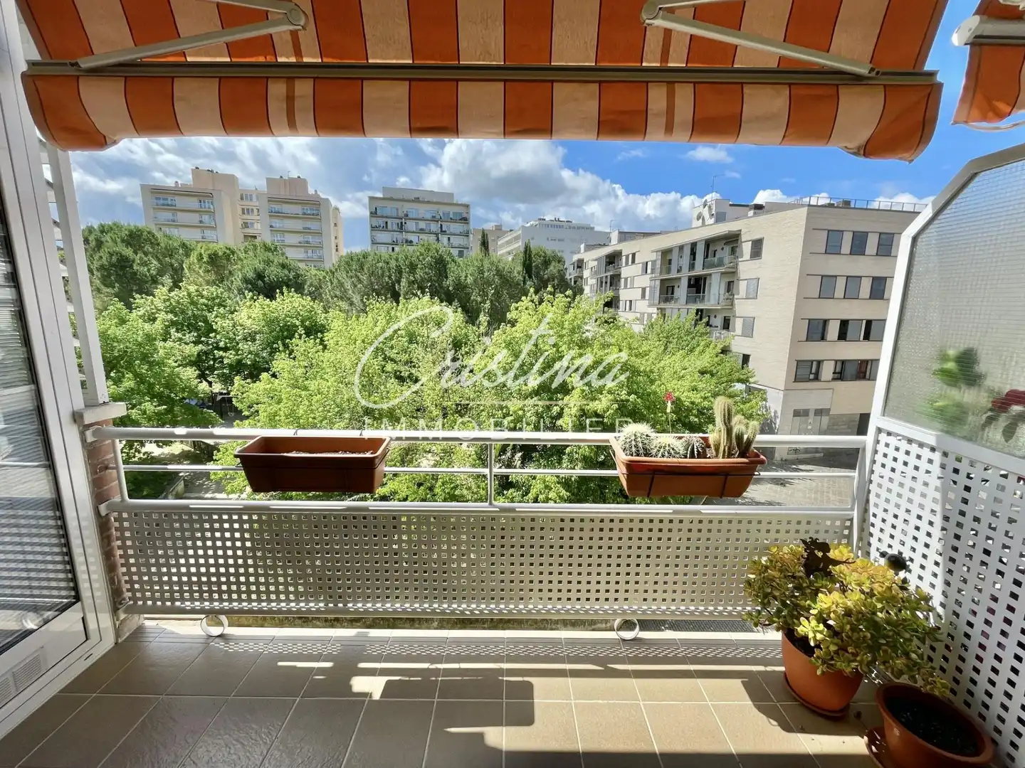 Terrasse von Wohnungen zum Verkauf in Girona mit Heizung, Terrasse und Alarm