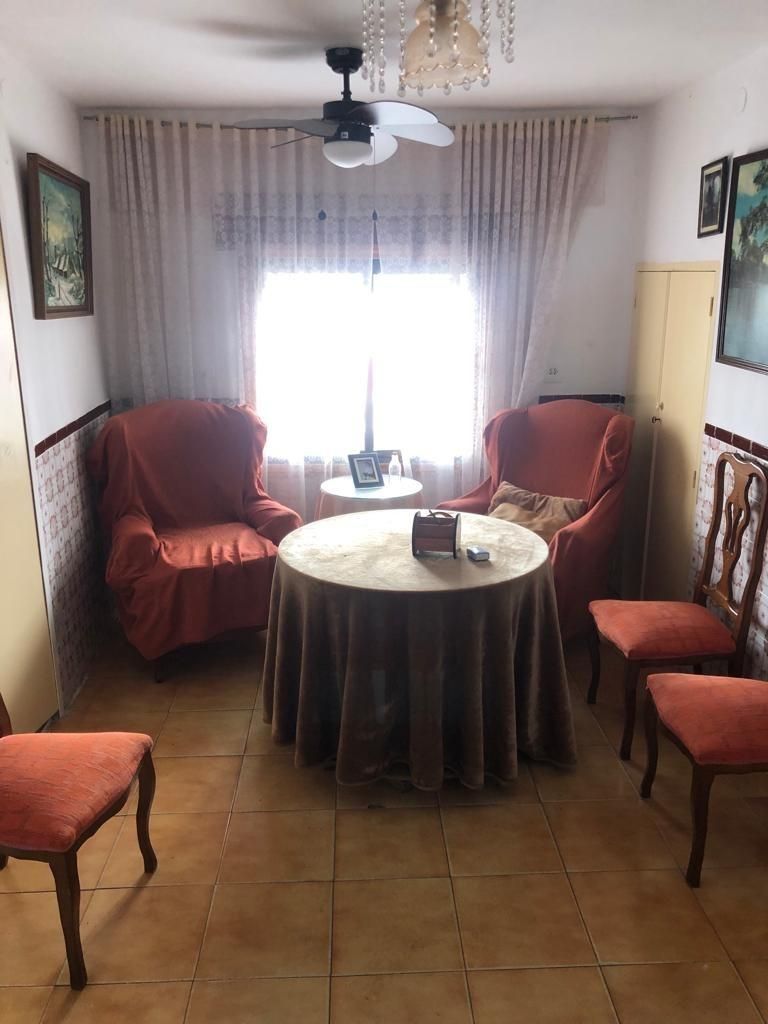 Sala d'estar de Casa o xalet en venda en Navalvillar de Pela amb Aire condicionat, Terrassa i Balcó