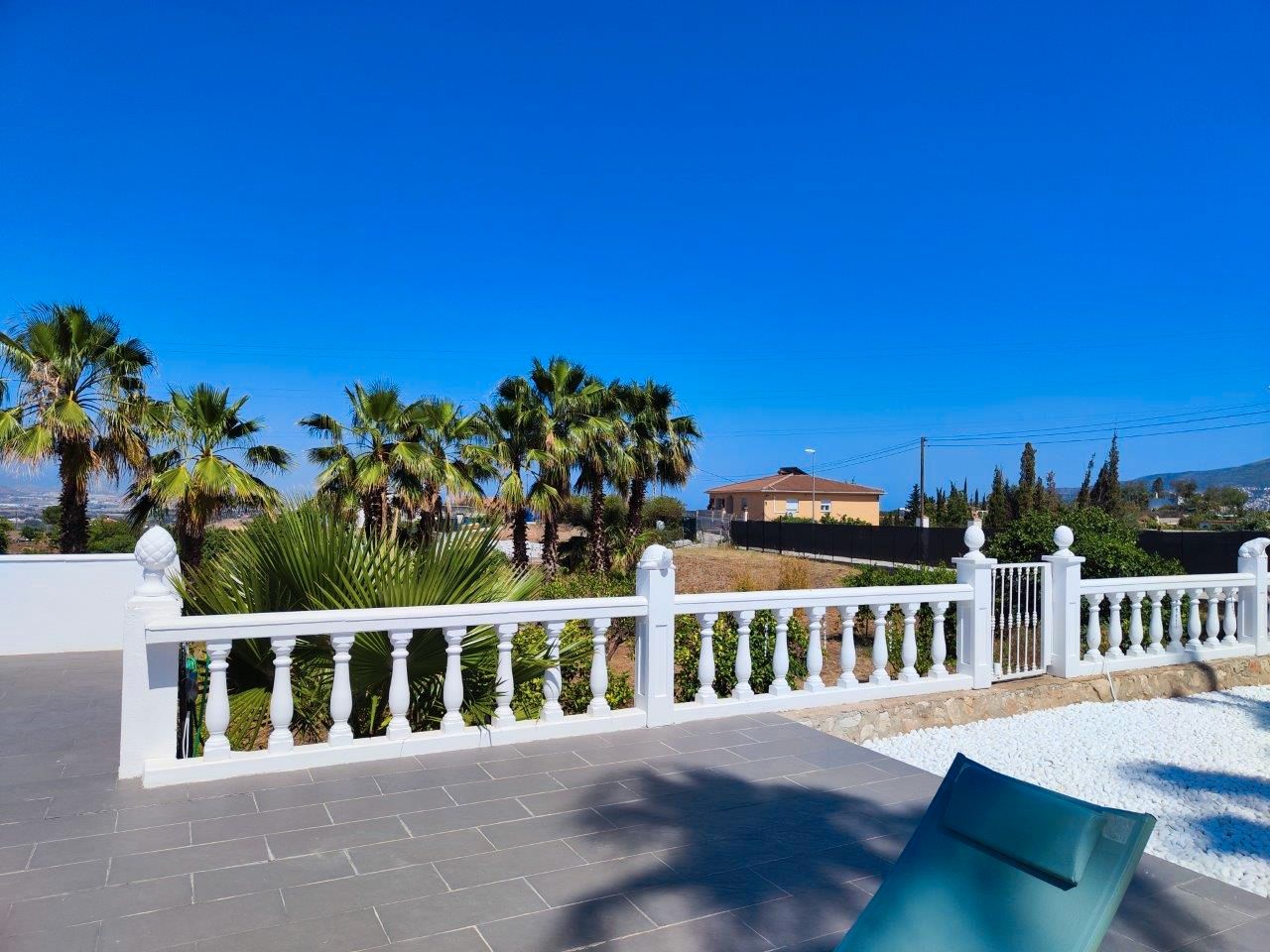 Exterior view of House or chalet for sale in Alhaurín de la Torre  with Air Conditioner, Heating and Private garden