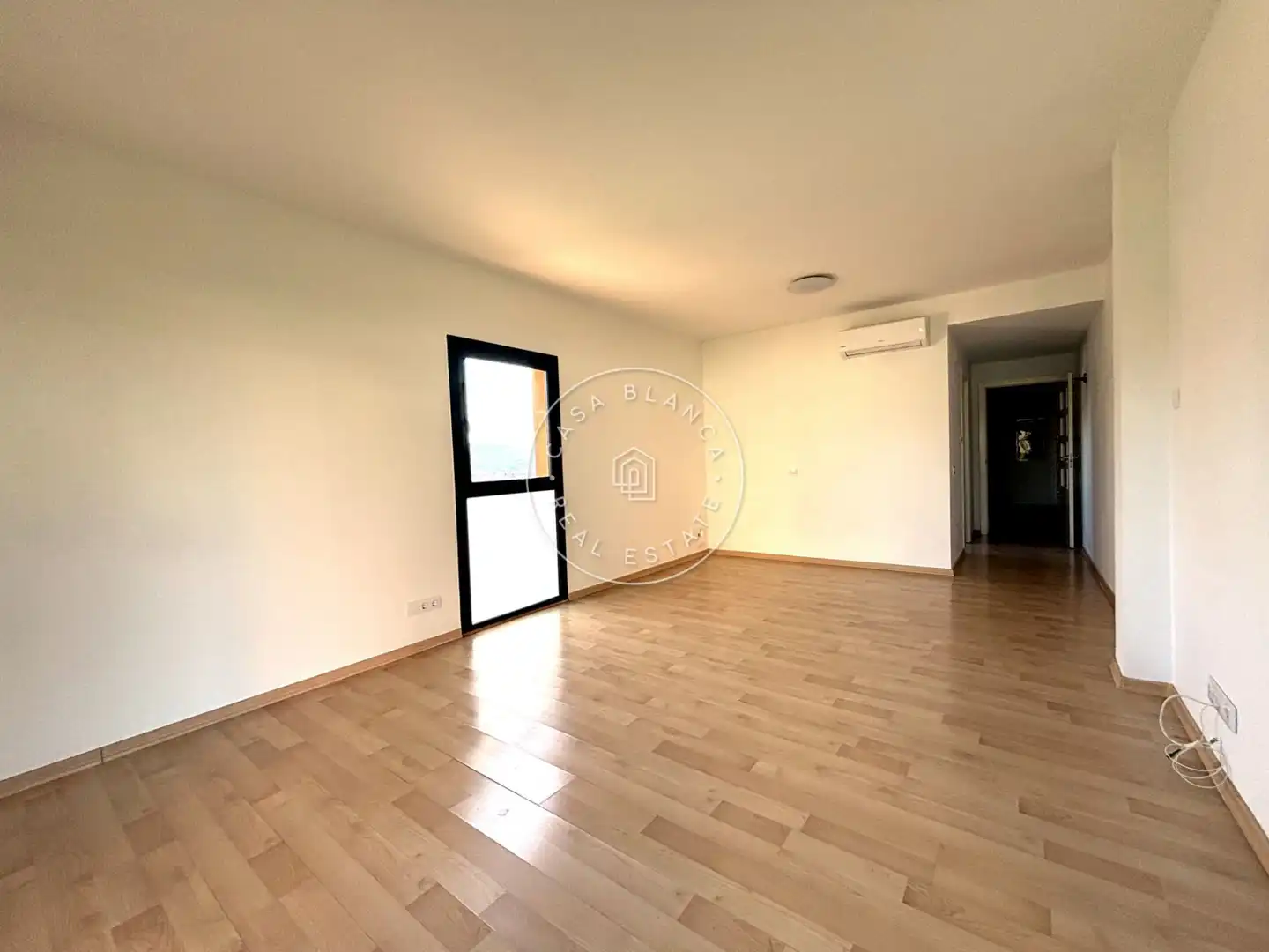 Wohnzimmer von Dachboden zum Verkauf in Lloret de Mar mit Klimaanlage, Abstellraum und Gemeinschaftspool